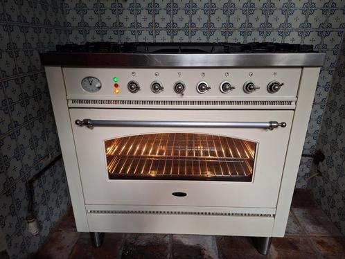 Boretti 90cm fornuis in de prachtige kleur crème., Witgoed en Apparatuur, Fornuizen, Gebruikt, Vrijstaand, Gas, 5 kookzones of meer