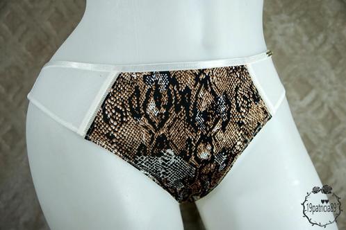 Sapph Savona String - Slangenprint Wit Maat L, Kleding | Dames, Ondergoed en Lingerie, String, Wit, Ophalen of Verzenden