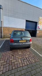 Renault Twingo 1.2 16V E4 2007 Groen, Auto's, Renault, Voorwielaandrijving, 4 cilinders, 4 stoelen, Origineel Nederlands