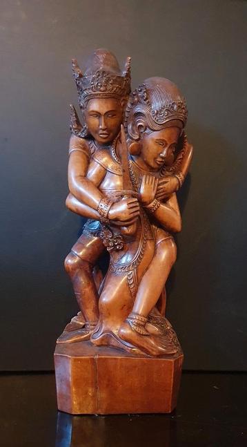 Balinees deco beeld met kris Bali beschikbaar voor biedingen