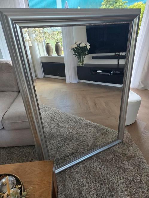 Grote Spiegel met Zilveren Lijst, Huis en Inrichting, Woonaccessoires | Spiegels, Zo goed als nieuw, 75 tot 100 cm, 150 tot 200 cm