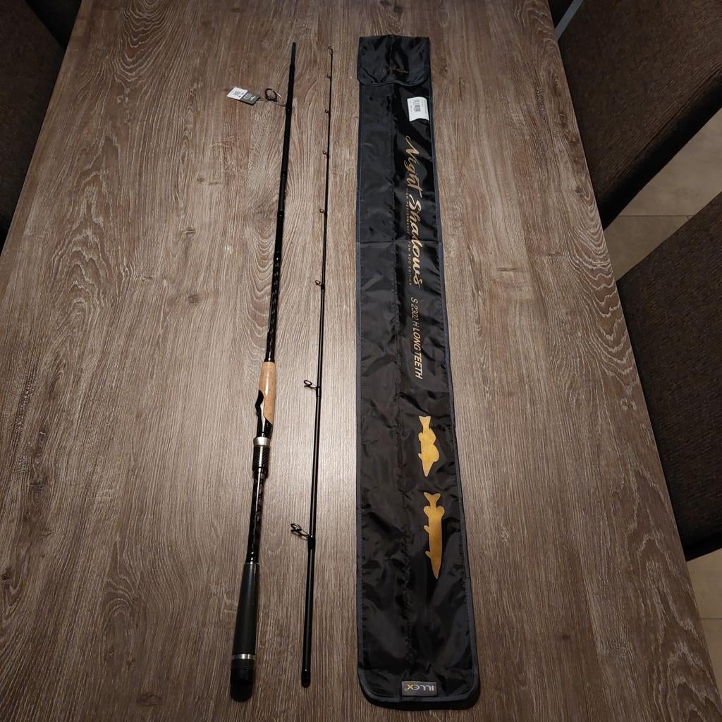 ILLEX Night Shadows S2302H LongTeeth, Watersport en Boten, Hengelsport | Roofvissen, Illex, Overige typen, Nieuw, Ophalen of Verzenden