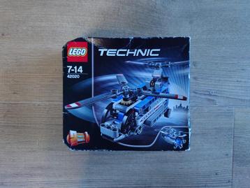 Lego Technic 42020 - Helikopter met dubbele rotor beschikbaar voor biedingen