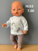 Poppenkleertjes baby pop set. Opbrengst KiKa., Ophalen, Nieuw, Babypop