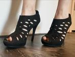 Zwarte Pumps met Naaldhak en Rits – Maat 37, Ophalen of Verzenden, Zo goed als nieuw, Zwart