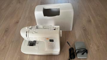 Naaimachine Husqvarna H Class 100Q, defect beschikbaar voor biedingen