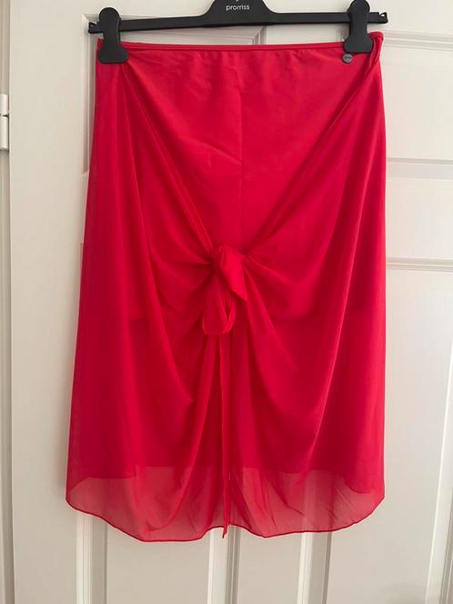Beachlife strand rokje jurk top 3 in 1 kleur rood, Kleding | Dames, Badmode en Zwemkleding, Nieuw, Overige typen, Rood, Ophalen of Verzenden