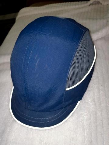 Fiets helm, petje met harde binnenkant, snorfietshelm. beschikbaar voor biedingen