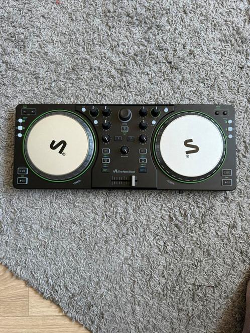 The Next Beat dj controller by Tiesto, Muziek en Instrumenten, Dj-sets en Draaitafels, Zo goed als nieuw, Overige merken, Ophalen