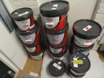 PARTIJ GLIDDEN TEX MUURVERF EN PRIMER DIVERSE KLEUREN  beschikbaar voor biedingen