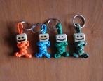 Sleutelhanger poppetje met houten hoofd, Ophalen of Verzenden, Nieuw, Knuffel of Figuurtje