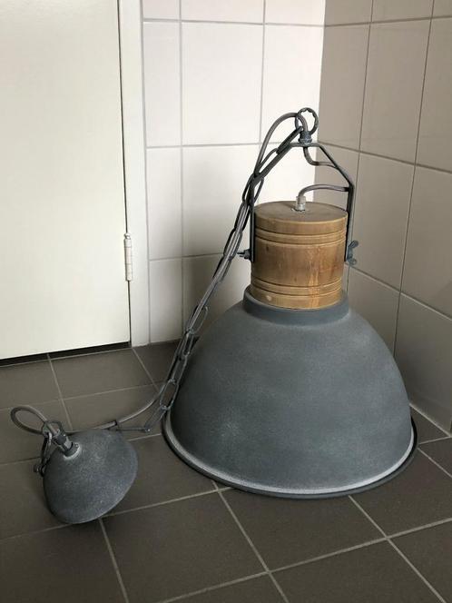 Stoere, industriële hanglamp, ongebruikt/nieuw!, Huis en Inrichting, Lampen | Hanglampen, Nieuw, 75 cm of meer, Hout, Metaal, Ophalen of Verzenden