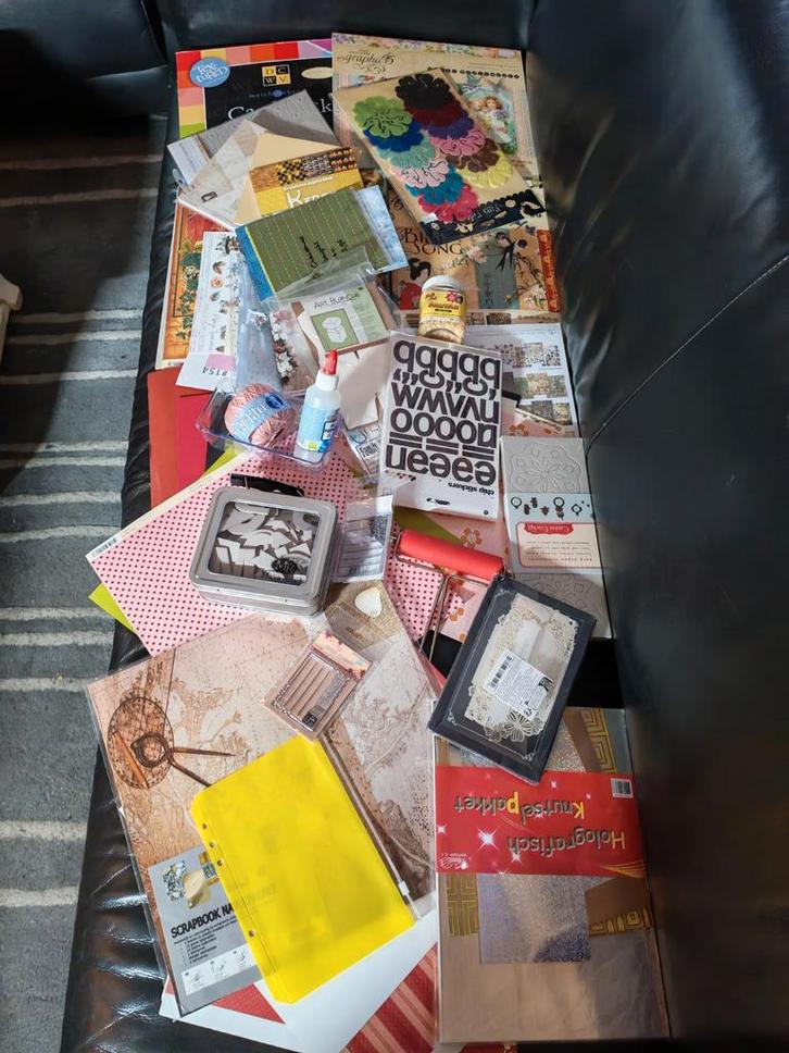 Lot A Srapbook en Mixed Media spullen, Hobby en Vrije tijd, Scrapbooking, Nieuw, Papier of Karton, Ophalen of Verzenden