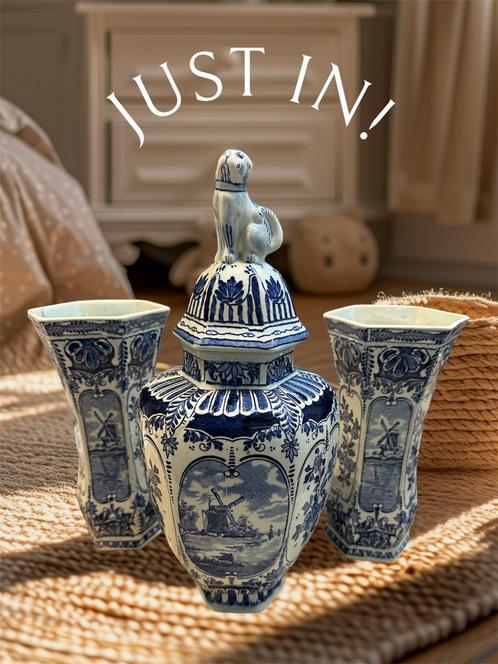 Delfts Blauw Kaststel Boch B.V. Hond Dekselvaas en Vazen set, Antiek en Kunst, Antiek | Keramiek en Aardewerk, Ophalen of Verzenden