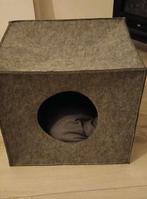 Vilten huis mandje voor katten, Dieren en Toebehoren, Ophalen of Verzenden, Zo goed als nieuw, Vilt