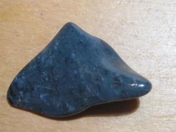 e. 7x aparte edelsteen BLAUWE KWARTS (2)  beschikbaar voor biedingen