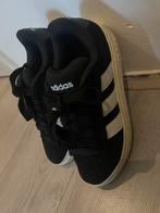 Adidas sneakers, Kleding | Dames, Schoenen, Ophalen of Verzenden, Zo goed als nieuw, Wit, Sneakers of Gympen