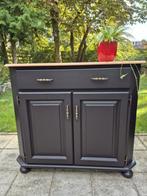 Zwarte gerestylde vintage kast, lage meidenkast, Antiek en Kunst, Ophalen