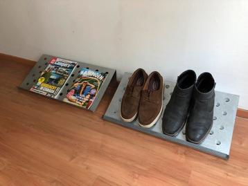 Schoenenrek schoenenplank tijdschriftenrek planken Ikea beschikbaar voor biedingen