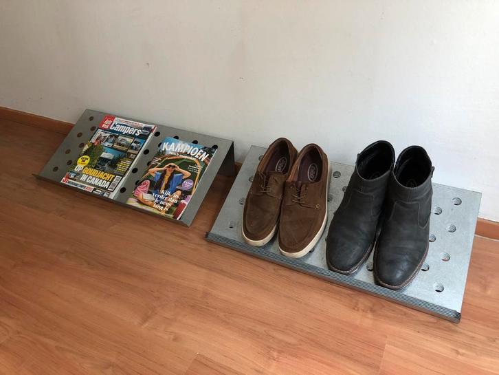 Schoenenrek schoenenplank tijdschriftenrek planken Ikea, Huis en Inrichting, Kasten | Schoenenkasten, Gebruikt, Ophalen