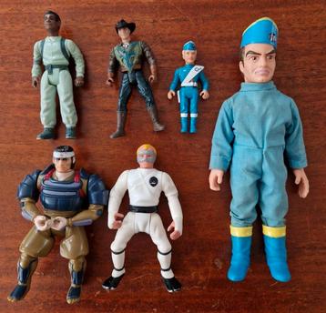 Lot vintage actiefiguren o.a. Thunderbirds, Ghostbusters beschikbaar voor biedingen