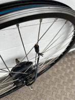 Onderdelen van E-Bike Accu oplader en controller, Fietsen en Brommers, Fietsonderdelen, Ophalen of Verzenden, Zo goed als nieuw