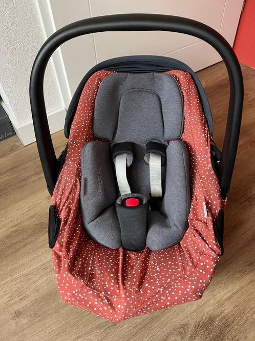 Maxi Cosi Pebble 360 I-size icl Family Fix 360 base, Kinderen en Baby's, Autostoeltjes, Gebruikt, Maxi-Cosi, 0 t/m 13 kg, Isofix