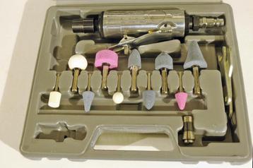 Perslucht multitool beschikbaar voor biedingen