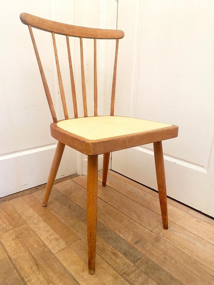 Vintage originele jaren 50/60 Scandinavische spindle stoel, Huis en Inrichting, Stoelen, Gebruikt, Eén, Hout, Kunststof, Overige kleuren