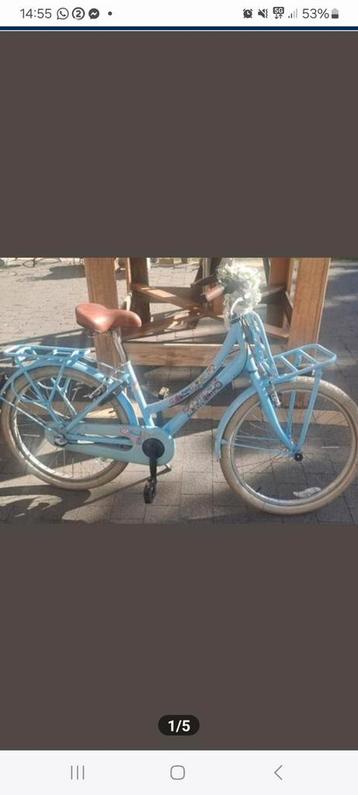 Mooie Babyblauwe Meisjesfiets 24 inch beschikbaar voor biedingen
