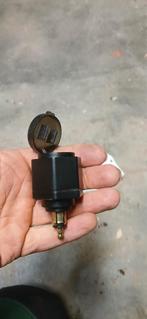 USB Oplader voor BMW Motorfiets r1200 r1250 GS RT, Motoren, Ophalen, Zo goed als nieuw
