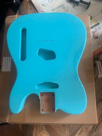 Telecaster body “Daphne Blue” Elsen poly finis “ beschikbaar voor biedingen