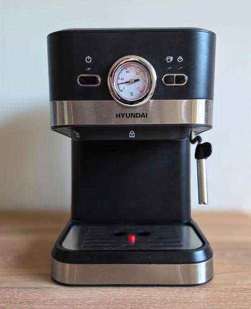 Hyundai Tazza espresso koffiezetapparaat enkele keer gebruik, Witgoed en Apparatuur, Koffiezetapparaten, Zo goed als nieuw, Espresso apparaat