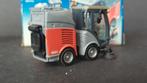 Hako veegmachine 1:50 Siku 2936 Pol, Hobby en Vrije tijd, Ophalen of Verzenden, Zo goed als nieuw, Bus of Vrachtwagen, SIKU