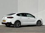 Hyundai i30 Fastback 1.4 T-GDI 140PK N Line / Navigatie / Ke, Auto's, Stof, Euro 6, 4 cilinders, Wit