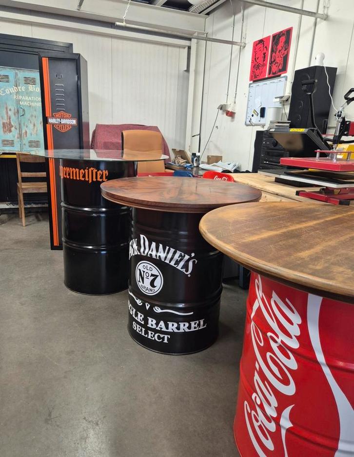Olievaten/statafels voor mancave, Huis en Inrichting, Tafels | Statafels, Zo goed als nieuw, Ophalen