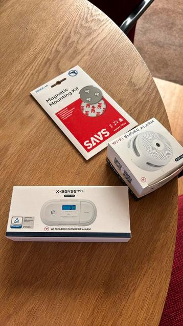 Wi-Fi brandmelder en koolmonoxide meter. Nieuw! beschikbaar voor biedingen