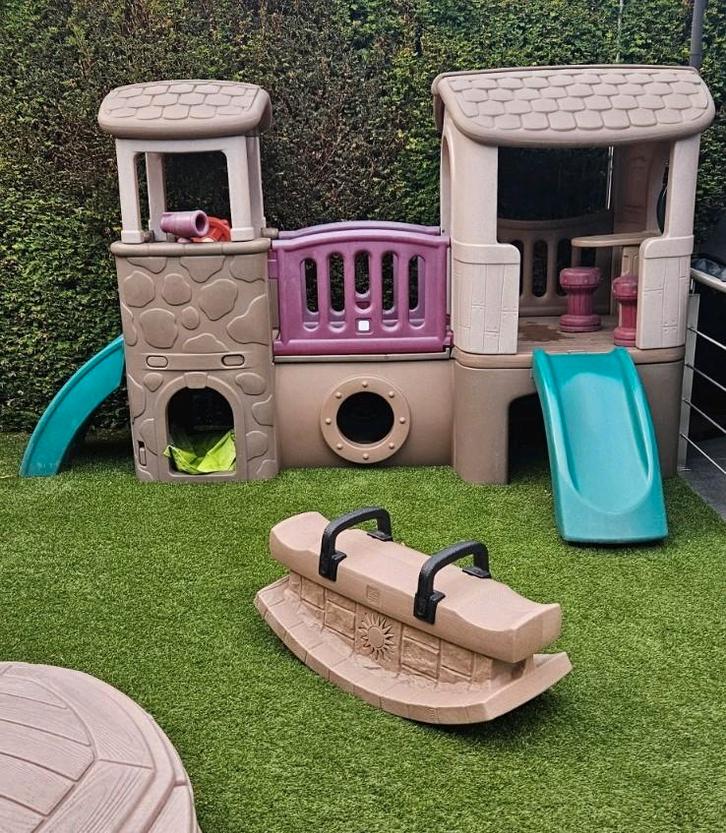 Step2 speeltoestel cluster clubhouse incl 2 step2krukjes!, Kinderen en Baby's, Speelgoed | Buiten | Speeltoestellen, Zo goed als nieuw
