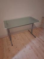 Bureau ikea matglas, Huis en Inrichting, Bureaus, Ophalen, Zo goed als nieuw