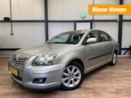 Toyota AVENSIS 2.0VVTi Luna / 130699KM / AIRCO / 5-DRS, Auto's, Voorwielaandrijving, 1998 cc, 4 cilinders, Origineel Nederlands