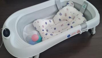 Opvouwbaar Babybad met Antislip Badkussen & Thermometer beschikbaar voor biedingen