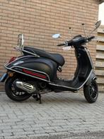Vespa Sprint primavera Mat zwart 2022 !!!! 4473 KM !!!!!!, Fietsen en Brommers, Scooters | Vespa, Ophalen, Overige modellen, Zo goed als nieuw