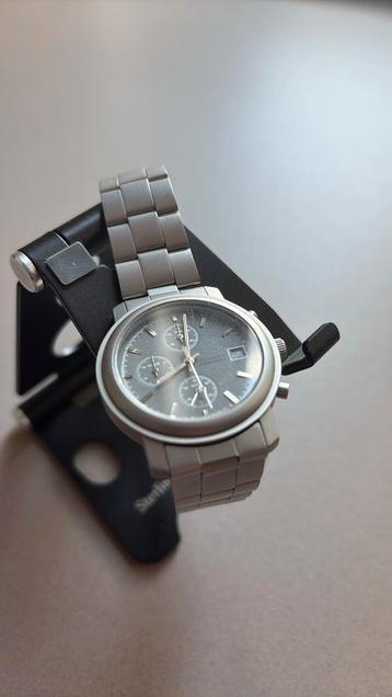 Lexington chronograph met datum titaniumgrijs beschikbaar voor biedingen