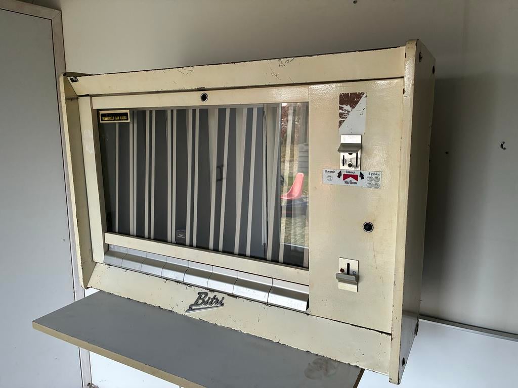 Vintage Bitri Sigarettenautomaat, Ophalen, Handel, @, Elspeet