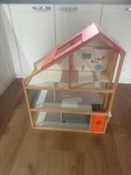 Grote poppenhuis, Ophalen, Zo goed als nieuw, Poppenhuis