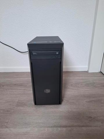 Game pc beschikbaar voor biedingen