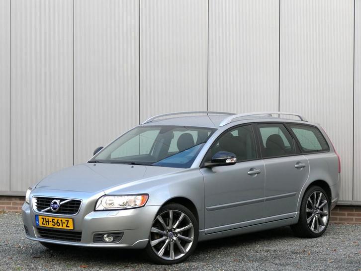 Volvo V50 2.5 T5 AUT Momentum Xenon / Cruise Control / High, Auto's, Volvo, Bedrijf, Te koop, V50, ABS, Airbags, Airconditioning