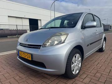 Daihatsu Sirion 2 1.3-16V /Airco/St.bkr/Elek.pakket/NAP/PDC! beschikbaar voor biedingen