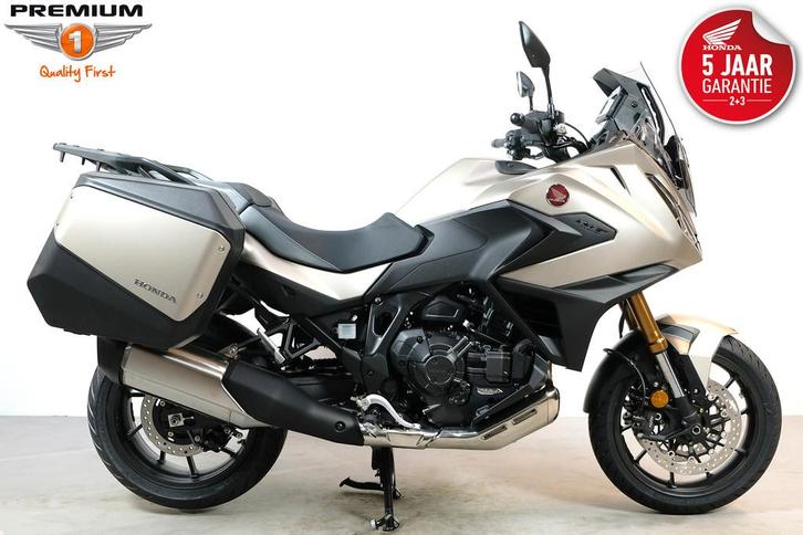 Honda NT 1100 DCT ES (bj 2026), Motoren, Motoren | Honda, Bedrijf, Toermotor, ABS, Cruise Control, Handvatverwarming, LED Verlichting