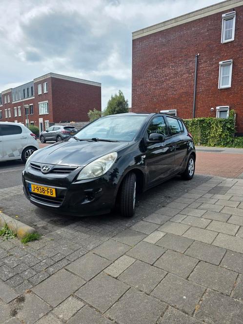 Hyundai i20 1.2 5-DRS 2011 Zwart, Auto's, Hyundai, Particulier, i20, Benzine, A, Hatchback, Handgeschakeld, Geïmporteerd, Zwart